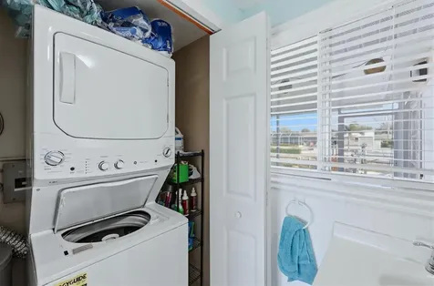 866 E 6th Street Englewood FL 34223