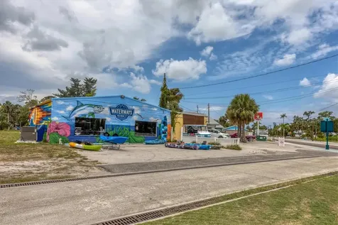 866 E 6th Street Englewood FL 34223