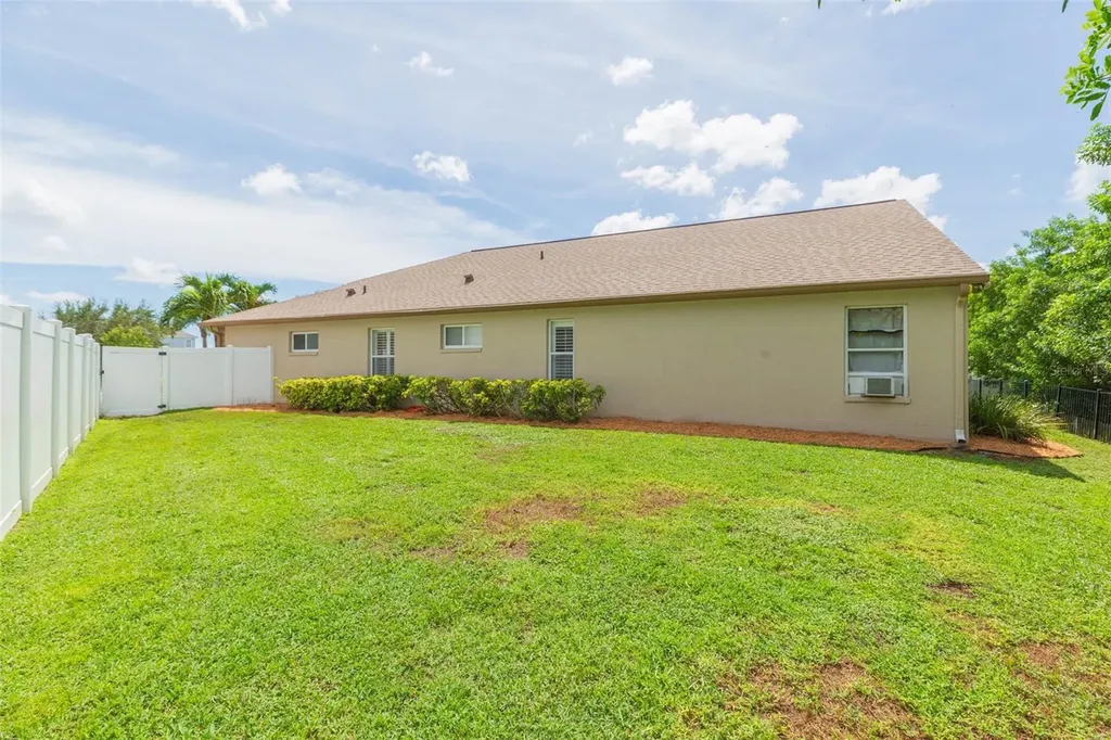 876 Addison Drive NE St Petersburg FL 33716