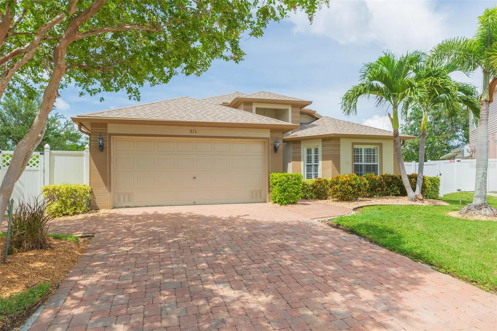 876 Addison Drive NE St Petersburg FL 33716