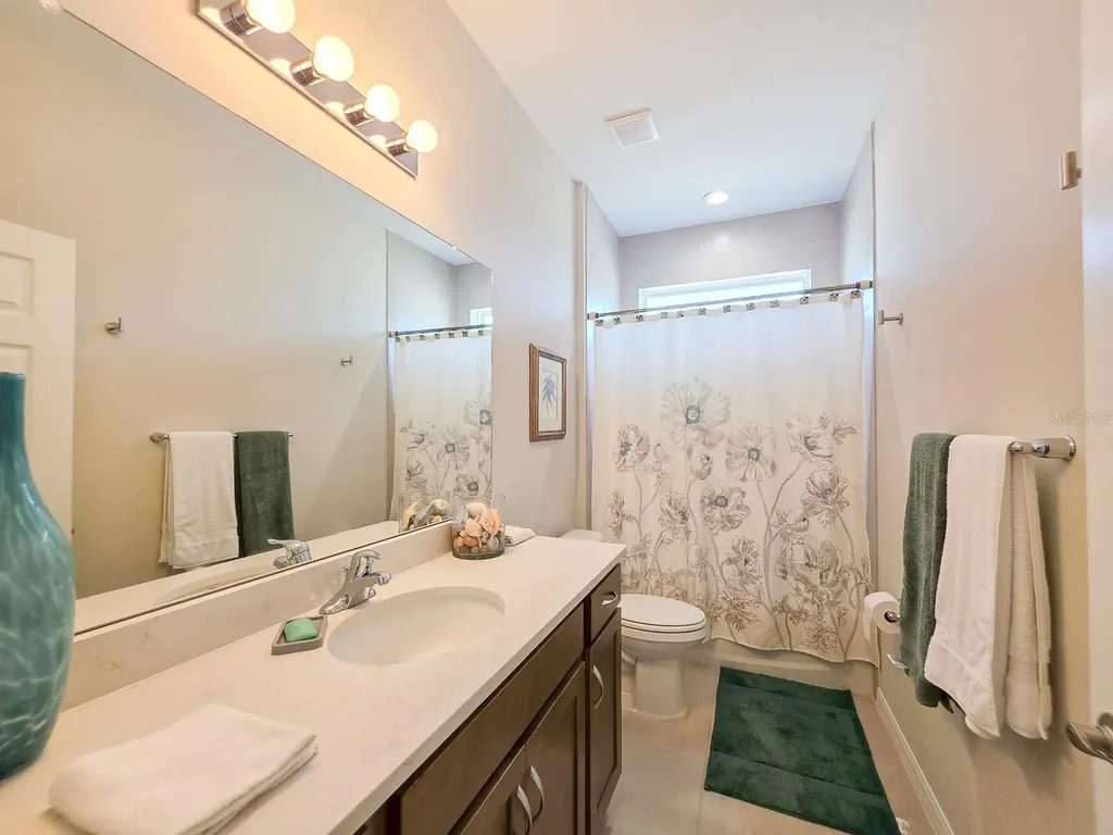 8 Lakeland Way Palm Coast FL 32137