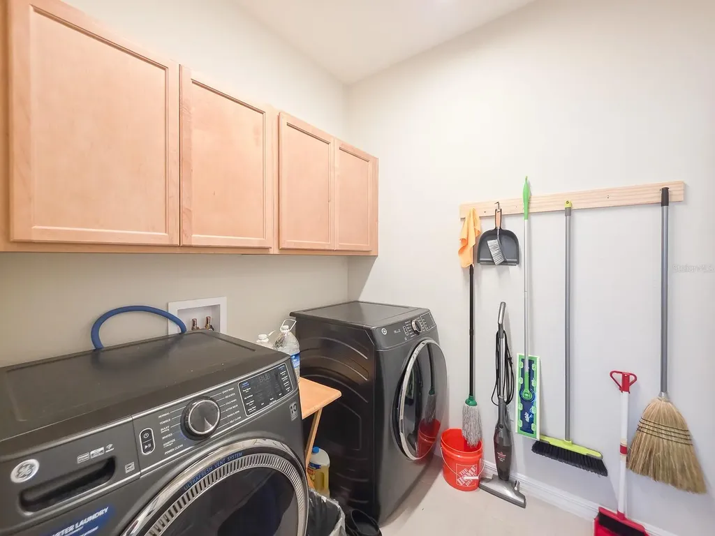 8 Lakeland Way Palm Coast FL 32137