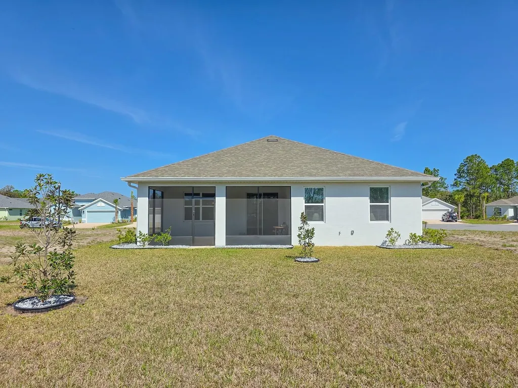 8 Lakeland Way Palm Coast FL 32137