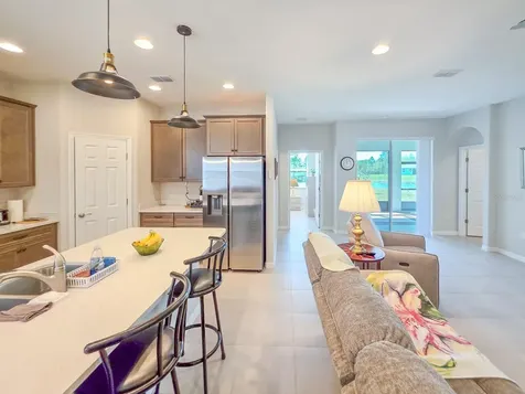 8 Lakeland Way Palm Coast FL 32137