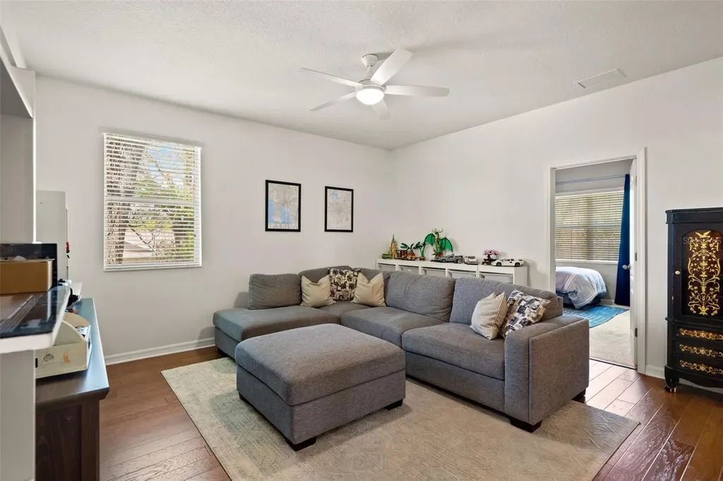 2906 N Perry Avenue Tampa FL 33602