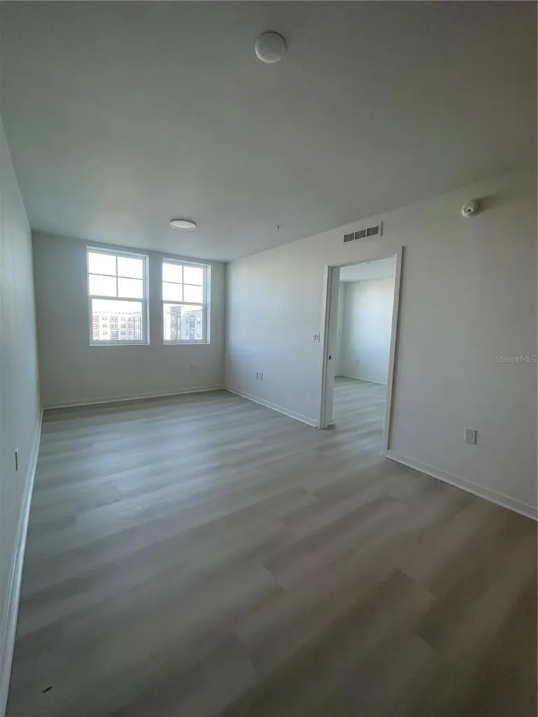 5592 NE Pga Boulevard Orlando FL 32839