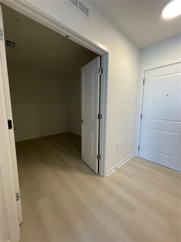5592 NE Pga Boulevard Orlando FL 32839
