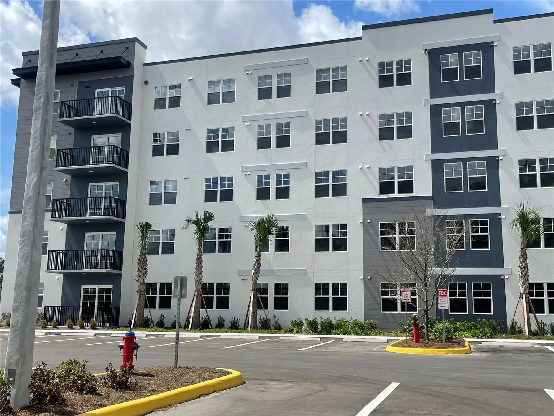 5592 NE Pga Boulevard Orlando FL 32839