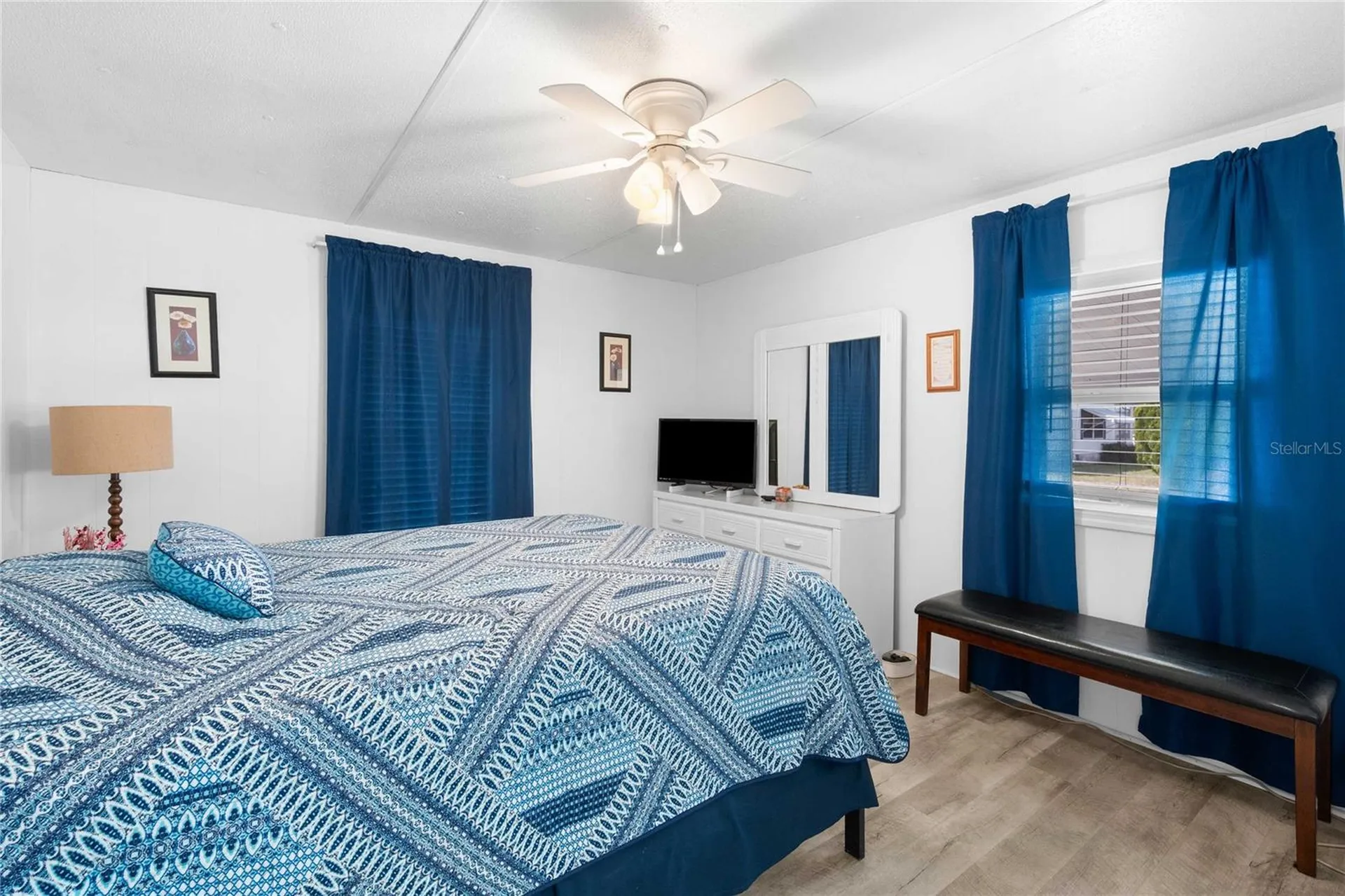 5541 Benton Street Zephyrhills FL 33542