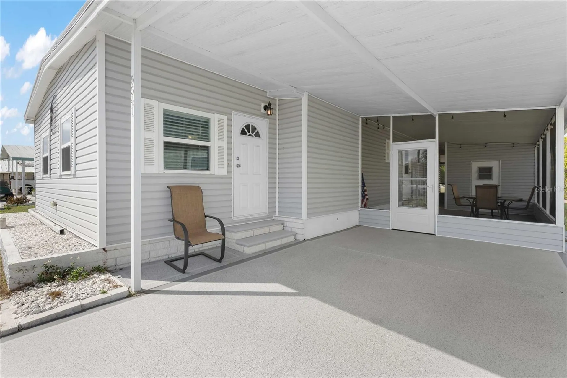 5541 Benton Street Zephyrhills FL 33542