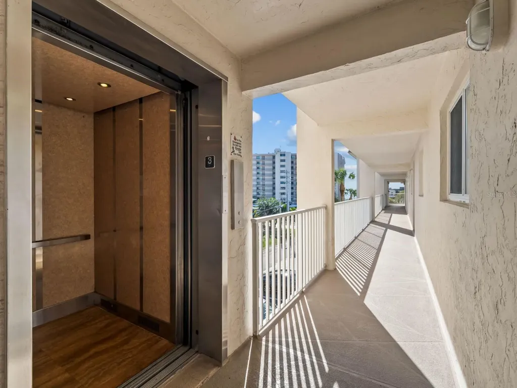 995 Laguna Drive Venice FL 34285
