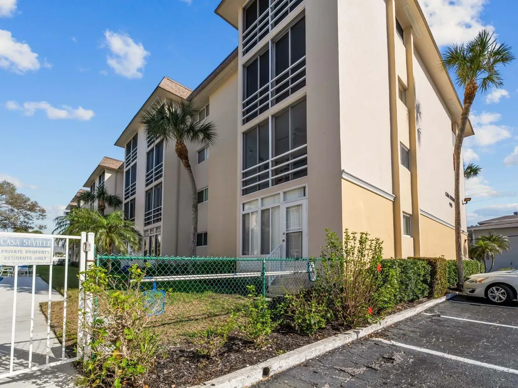 995 Laguna Drive Venice FL 34285
