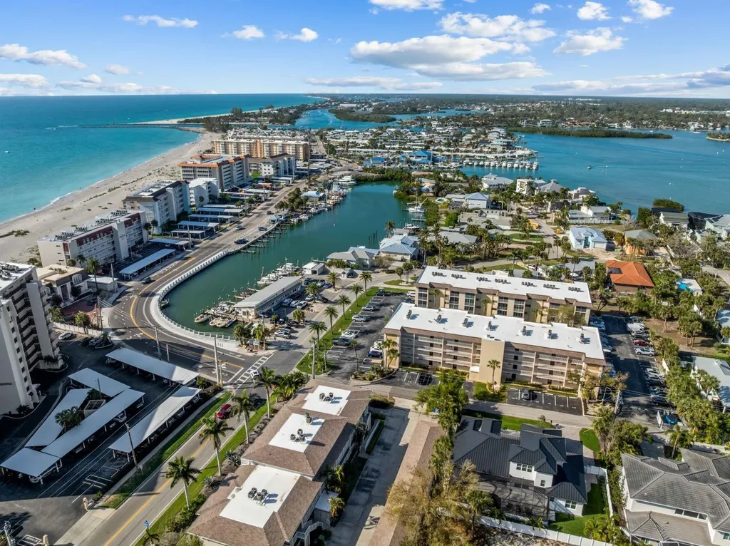 995 Laguna Drive Venice FL 34285