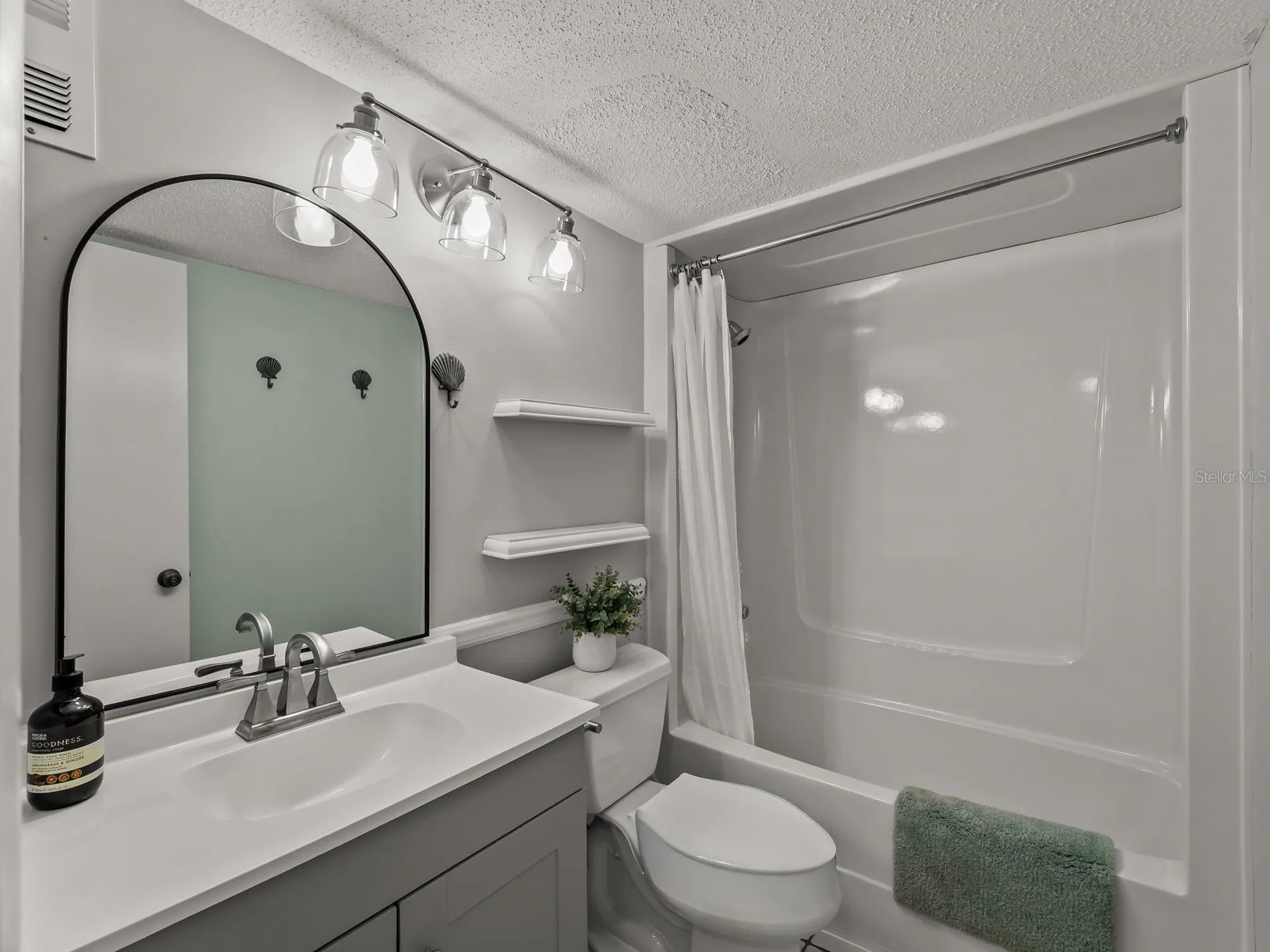 995 Laguna Drive Venice FL 34285