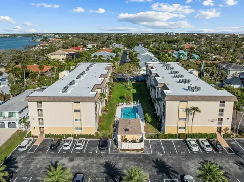 995 Laguna Drive Venice FL 34285