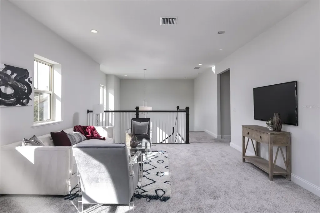 10475 Royal Cypress Way Orlando FL 32836