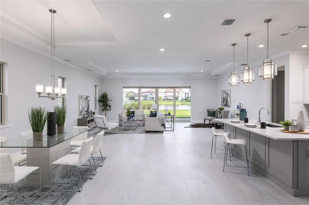 10475 Royal Cypress Way Orlando FL 32836