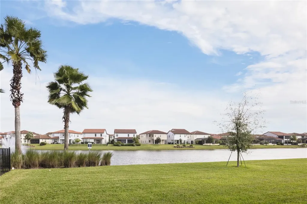 10475 Royal Cypress Way Orlando FL 32836