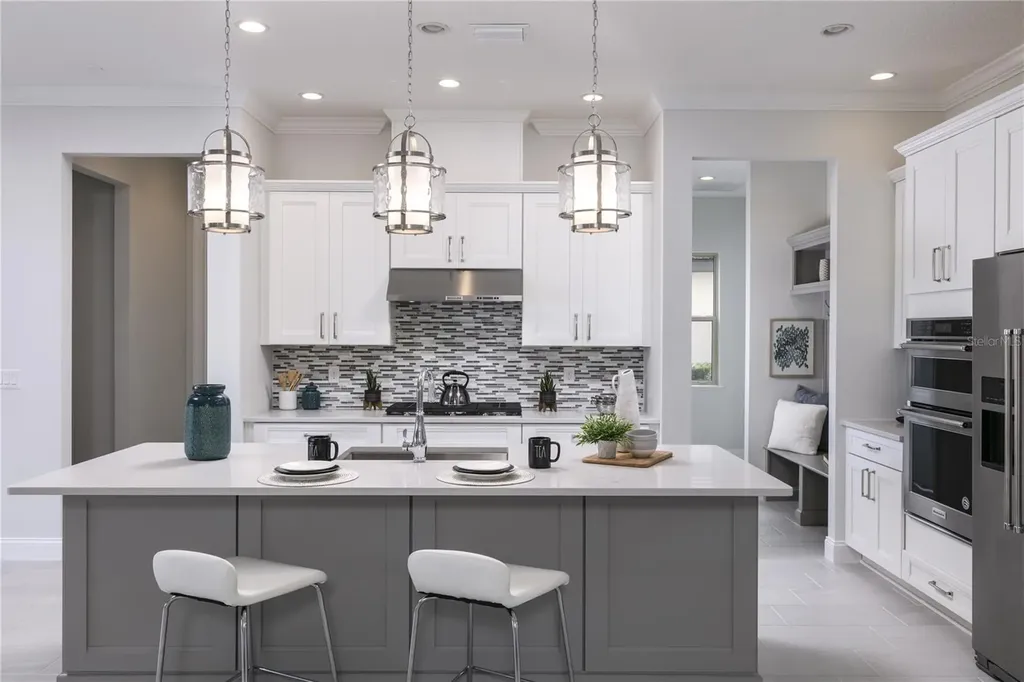 10475 Royal Cypress Way Orlando FL 32836