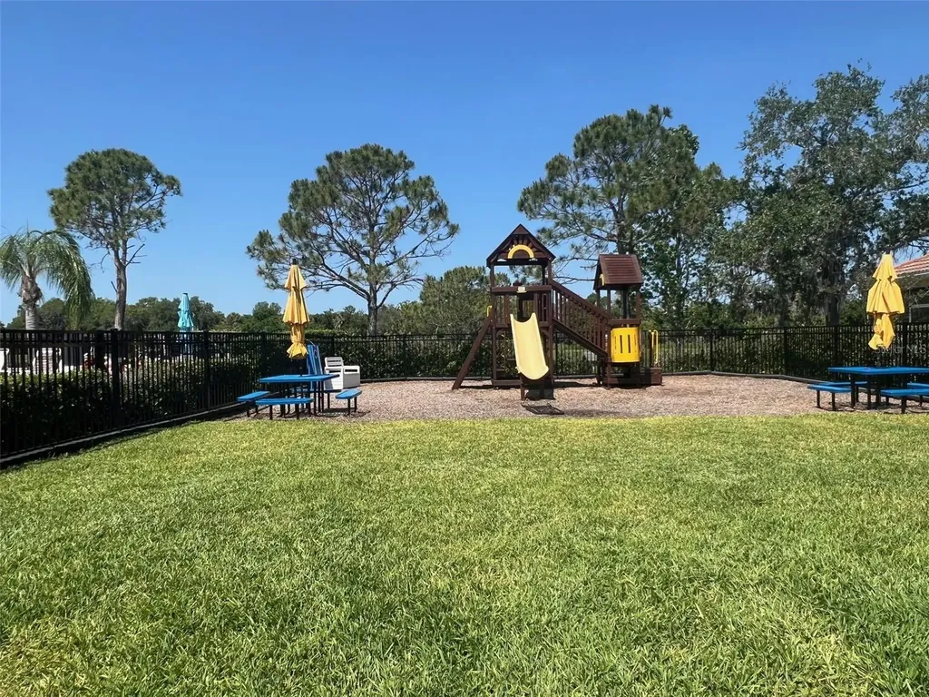 3220 78th Avenue E Sarasota FL 34243