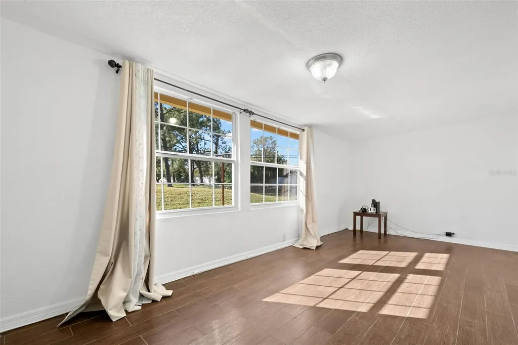 4642 Eastwood Lane Holiday FL 34690