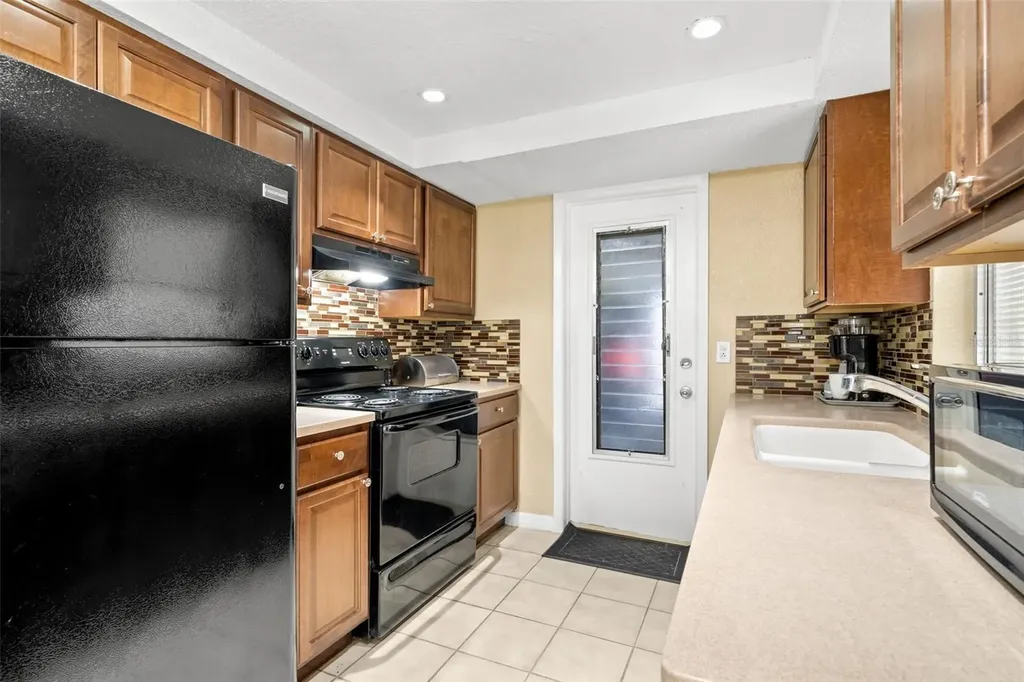 4642 Eastwood Lane Holiday FL 34690