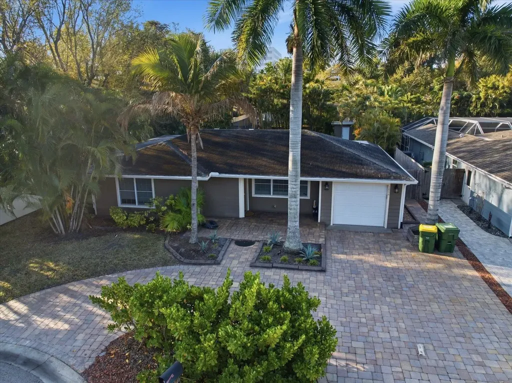 1891 Prospect Street Sarasota FL 34239