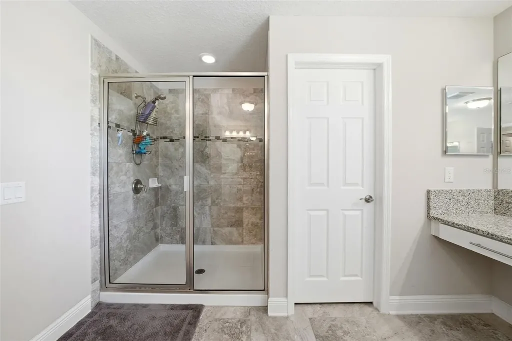 13207 Sunset Shore Circle Riverview FL 33579