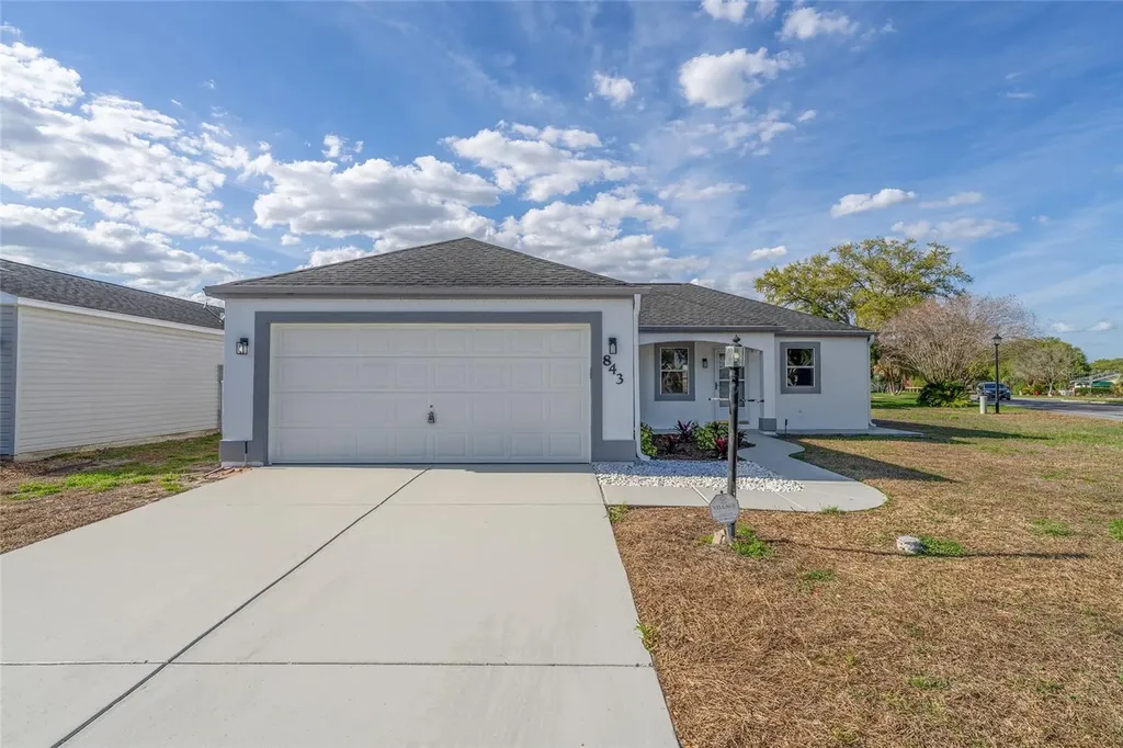 843 Bolivar Street Lady Lake FL 32159