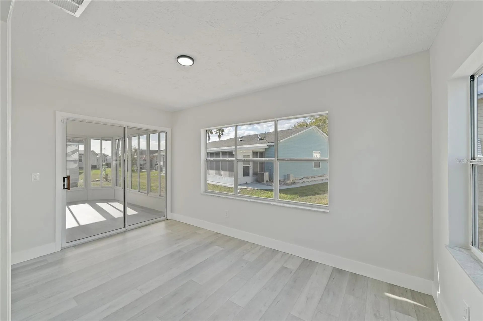 843 Bolivar Street Lady Lake FL 32159