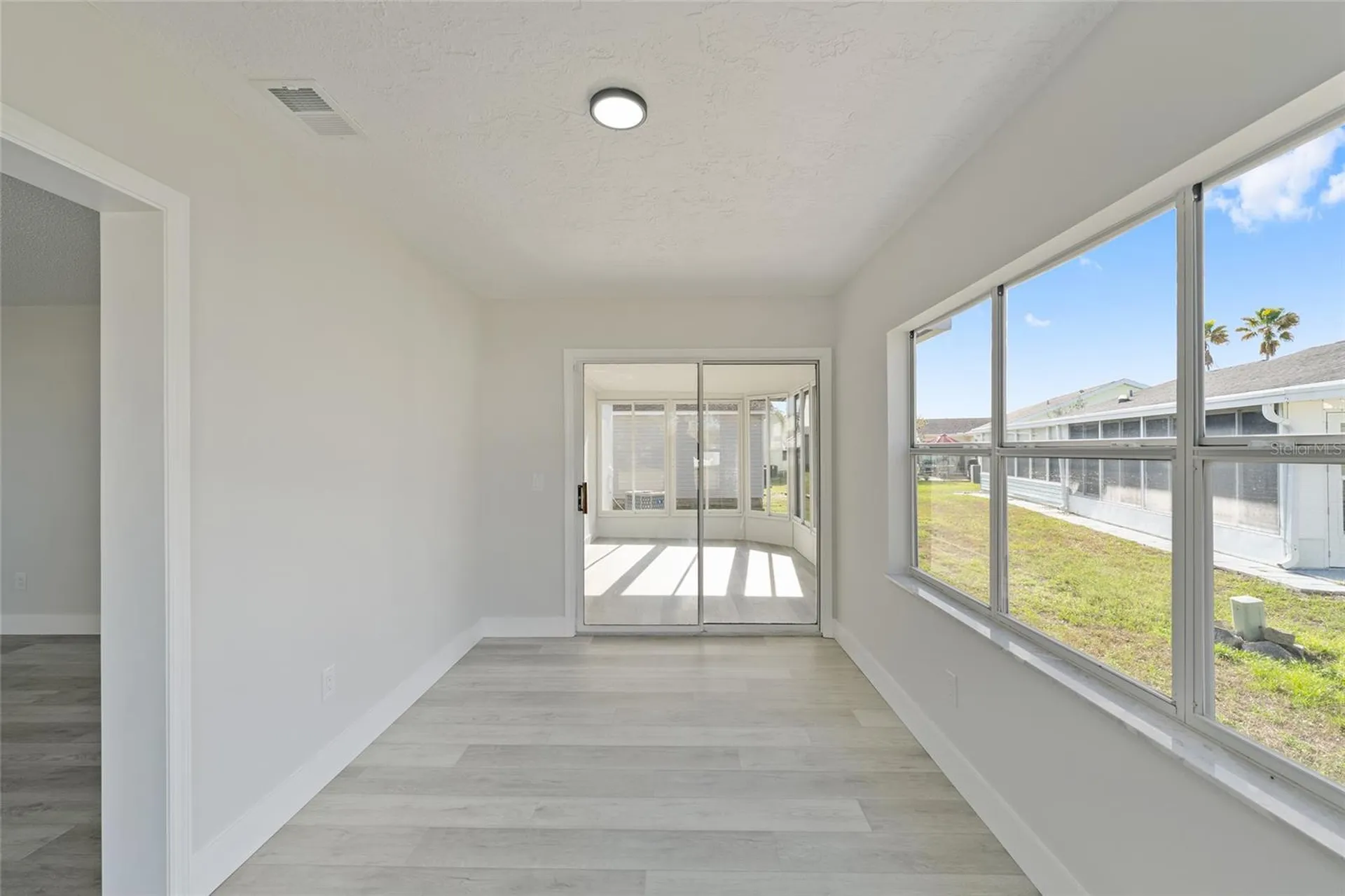 843 Bolivar Street Lady Lake FL 32159