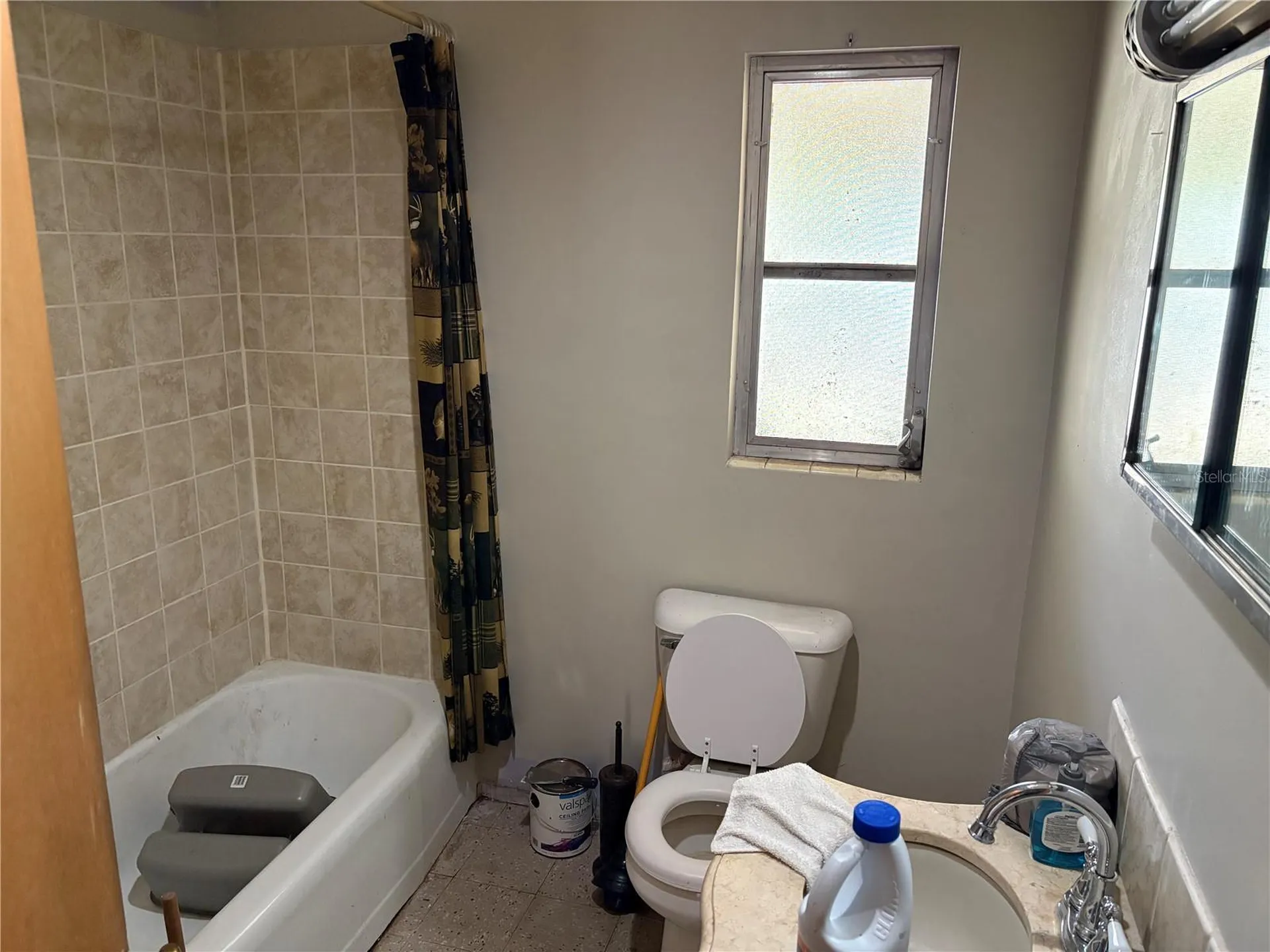 131 N C 470 Lake Panasoffkee FL 33538