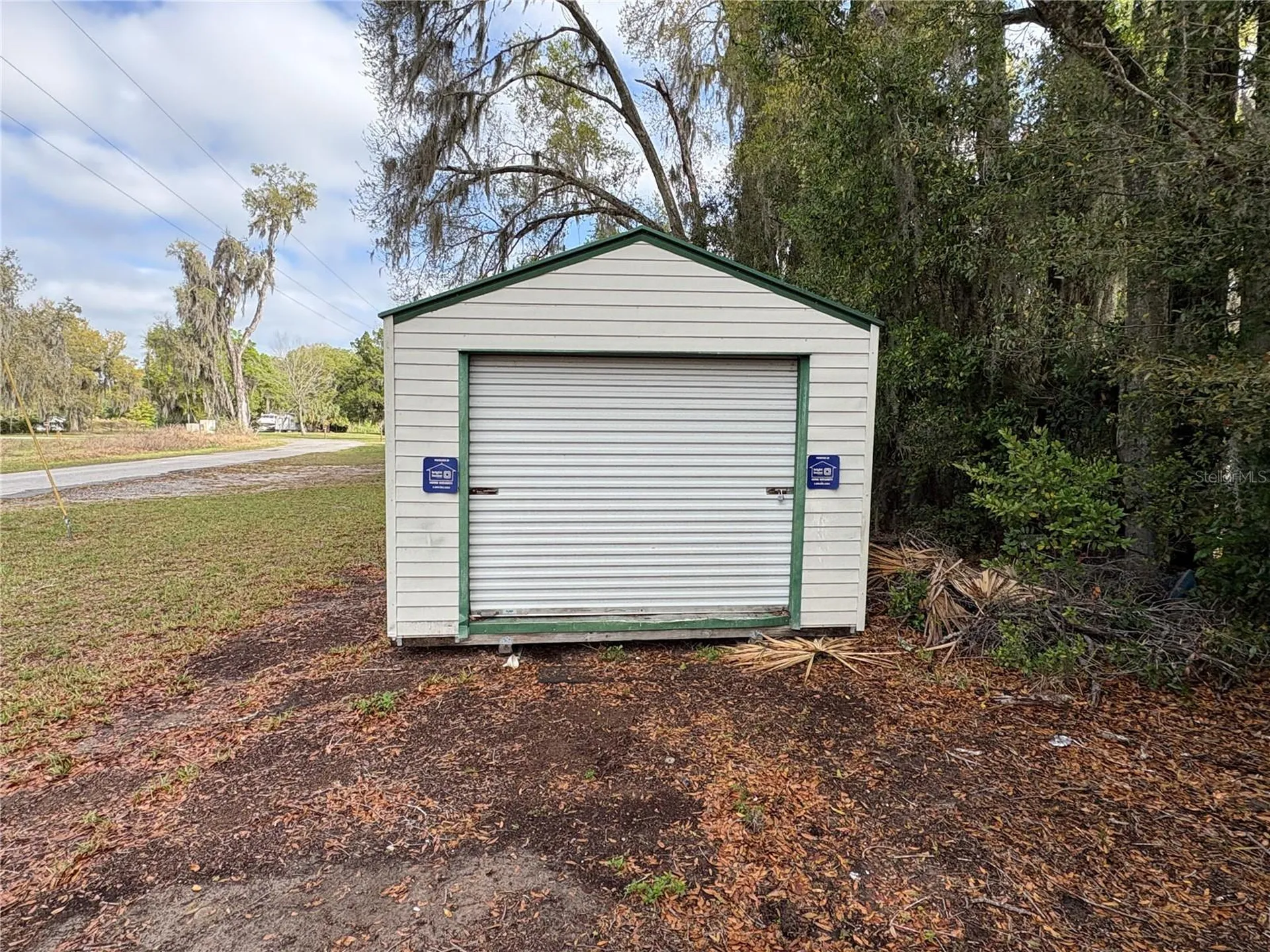 131 N C 470 Lake Panasoffkee FL 33538