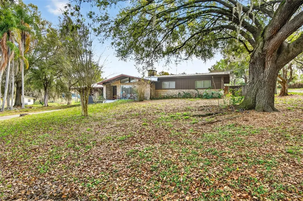 10820 Linda Vista Lane Dade City FL 33525