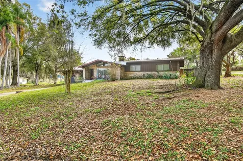 10820 Linda Vista Lane Dade City FL 33525