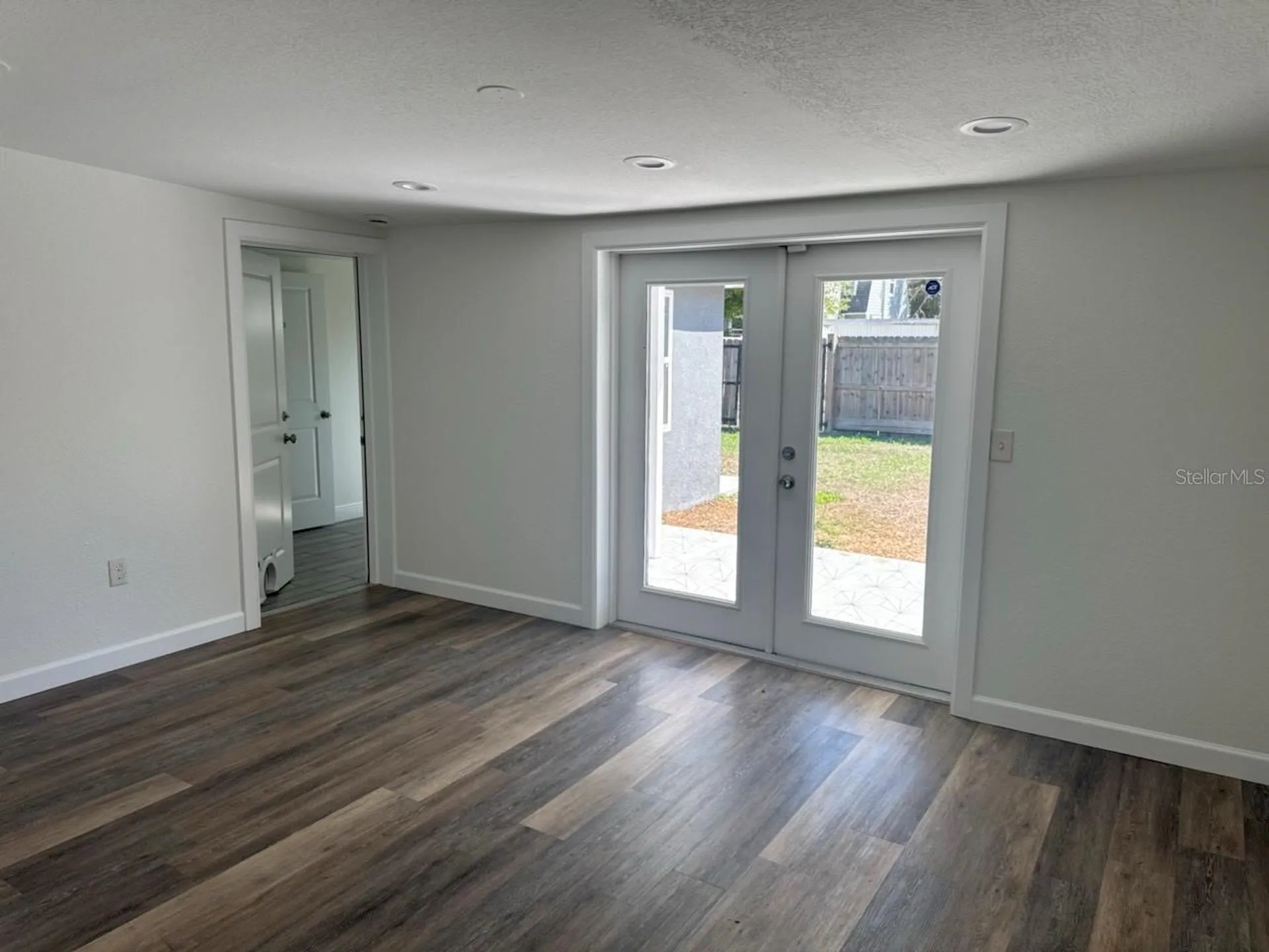 5520 20th Avenue S Gulfport FL 33707