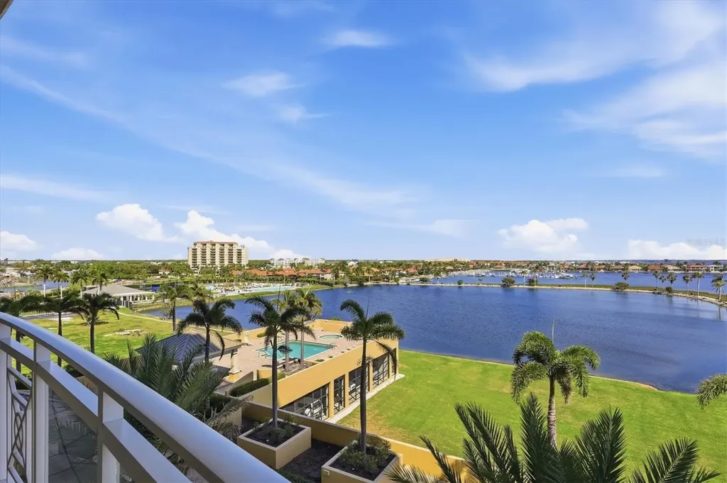 140 Riviera Dunes Way Palmetto FL 34221