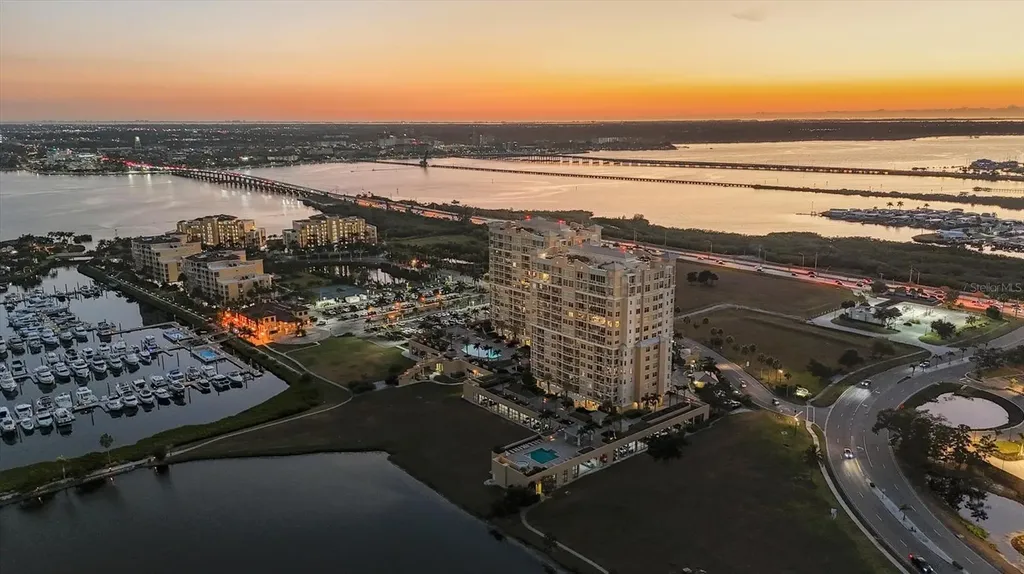 140 Riviera Dunes Way Palmetto FL 34221