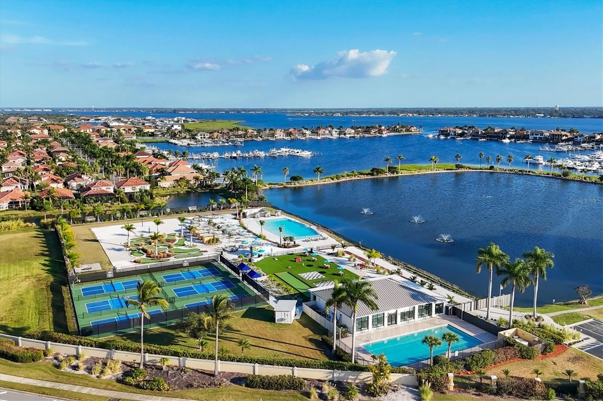 140 Riviera Dunes Way Palmetto FL 34221