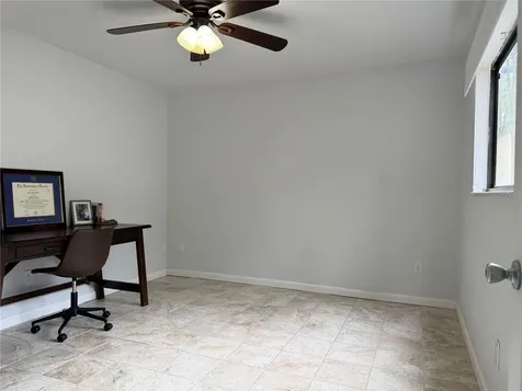 5418 SW 4th Place Gainesville FL 32607