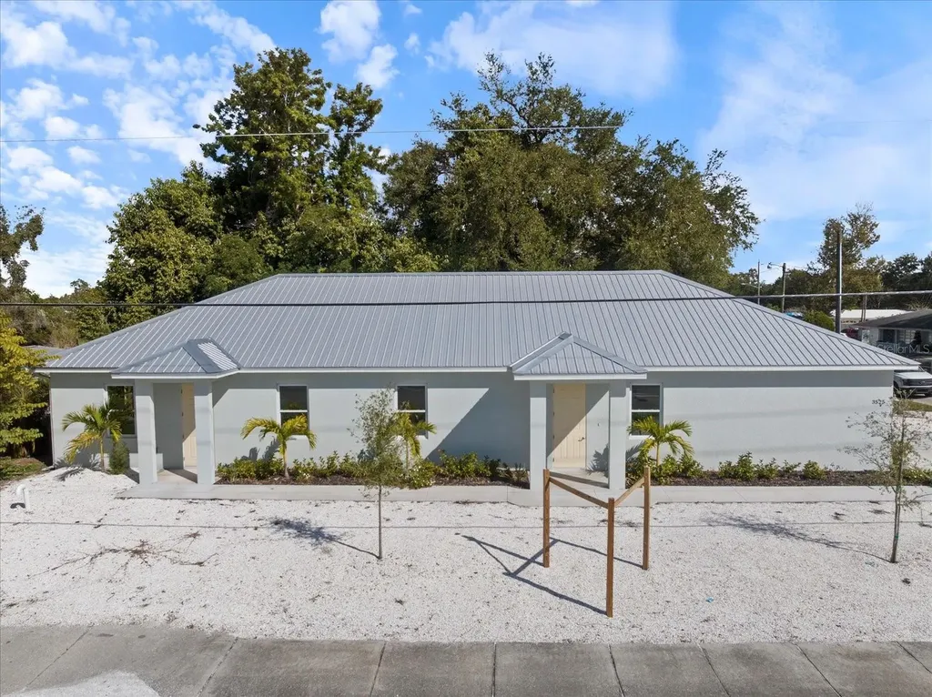 3525 Mcintosh Road Sarasota FL 34232