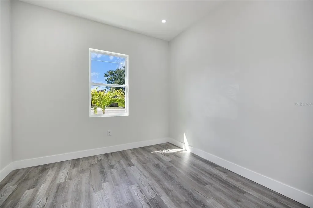 3525 Mcintosh Road Sarasota FL 34232