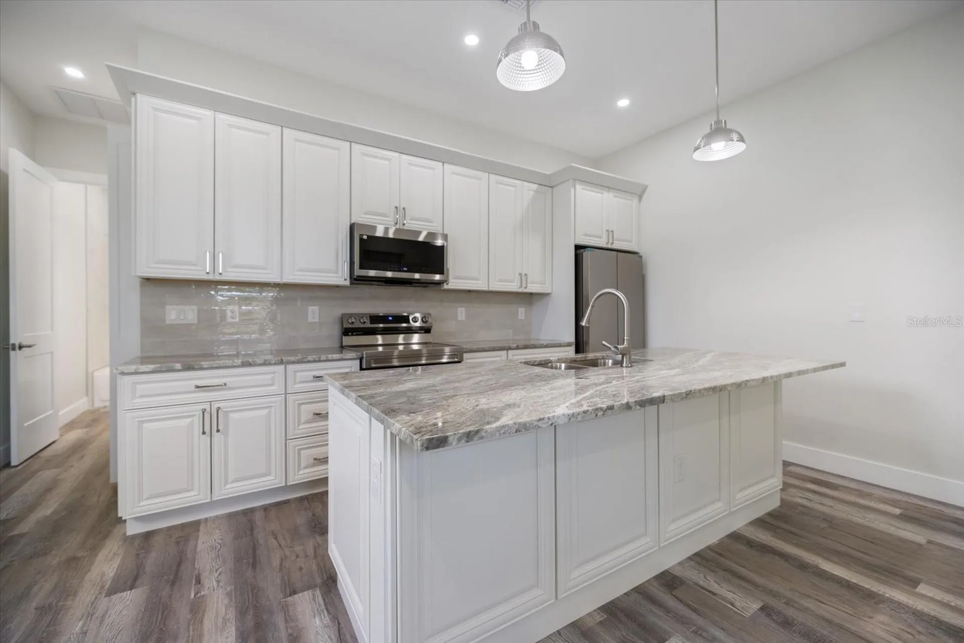 3525 Mcintosh Road Sarasota FL 34232