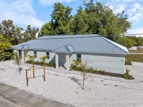 3525 Mcintosh Road Sarasota FL 34232