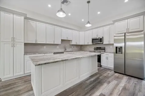 3525 Mcintosh Road Sarasota FL 34232