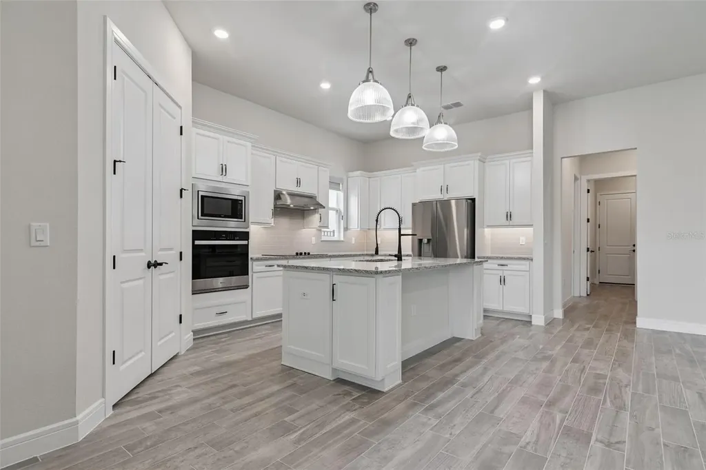 2502 Alligator Flag Court Clermont FL 34714