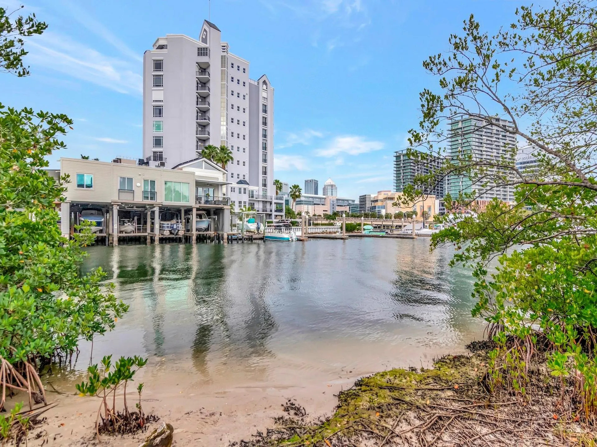 605 Island Place Way Tampa FL 33602