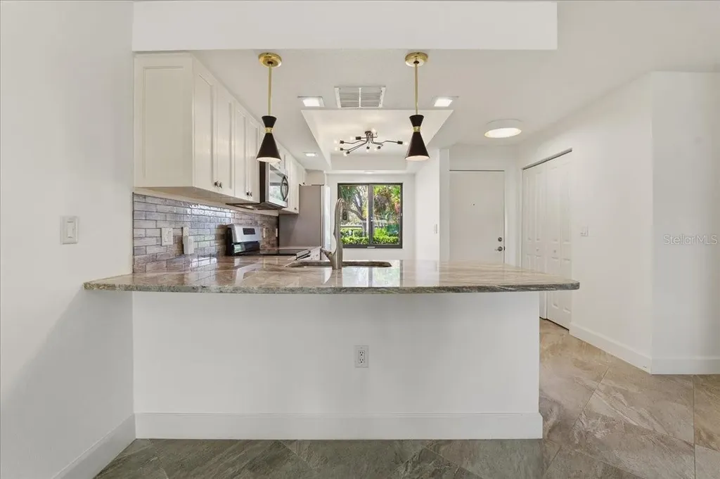 2761 Countryside Boulevard Clearwater FL 33761