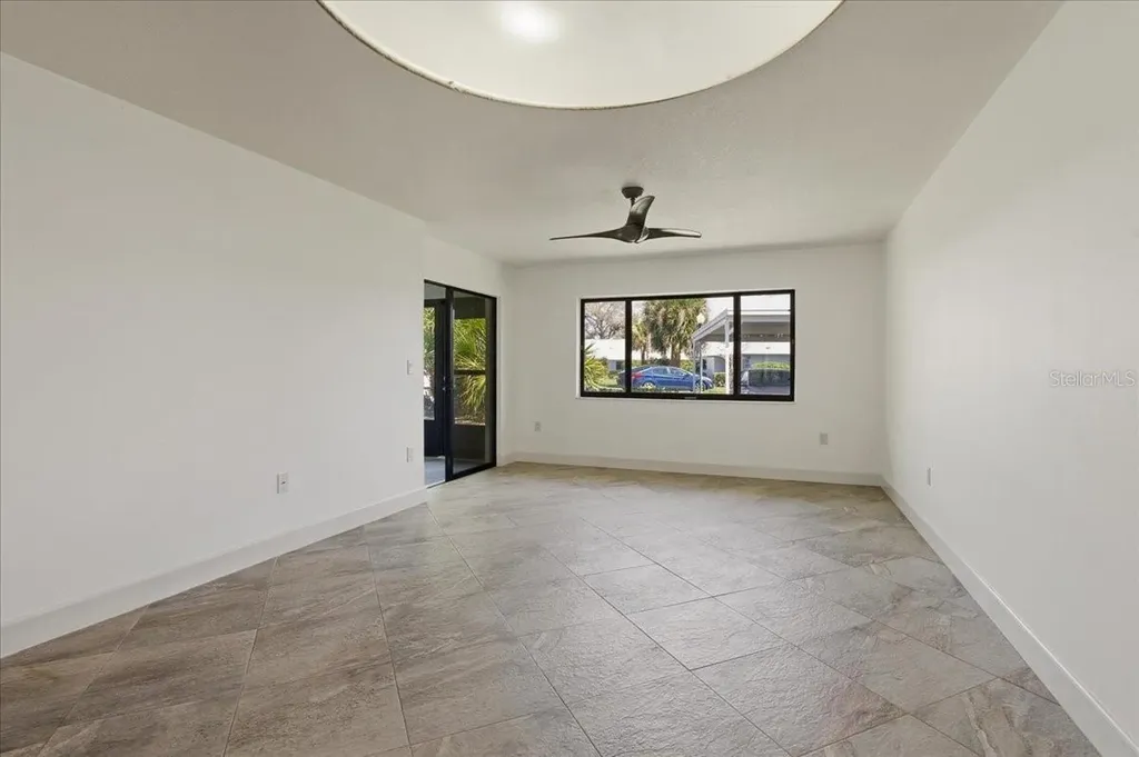 2761 Countryside Boulevard Clearwater FL 33761