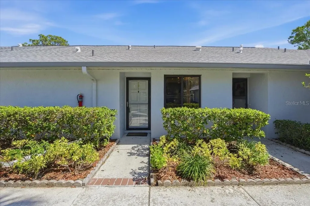 2761 Countryside Boulevard Clearwater FL 33761